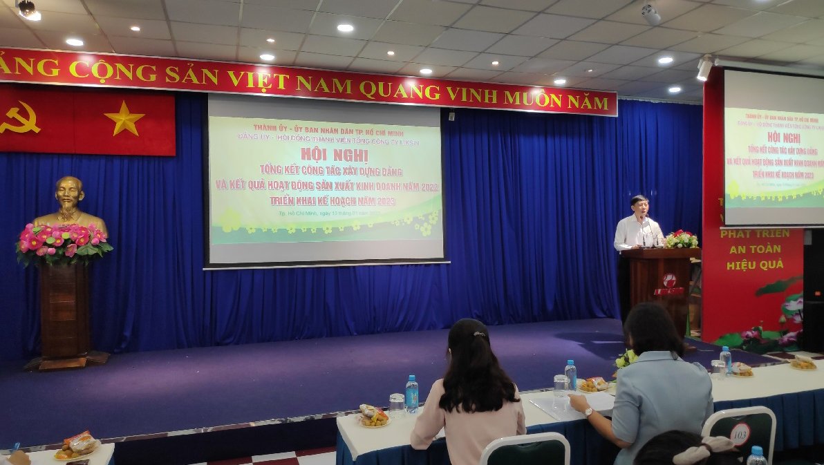 Đ/c Nguyễn Ngọc Minh Thy - Phó Bí thư Đảng ủy TCT - Tổng Giám Đốc TCT
