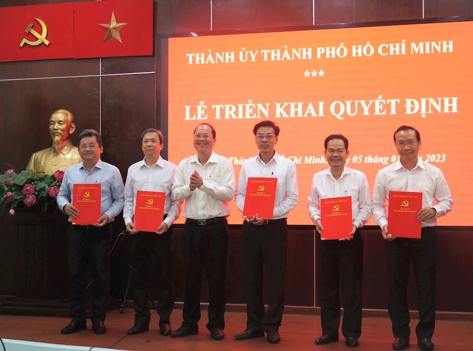 Chuyển 4 đảng bộ cấp trên cơ sở thành đảng bộ cơ sở trực thuộc Đảng ủy Khối Doanh nghiệp TPHCM