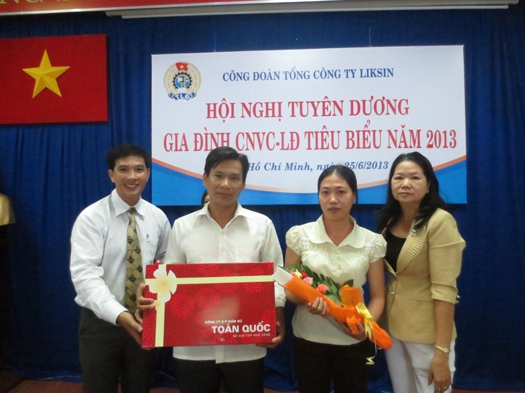 Kỷ Niệm Ngày Gia Đình Việt Nam 28/6 – 44 Gia Đình Công Nhân Được Tuyên Dương